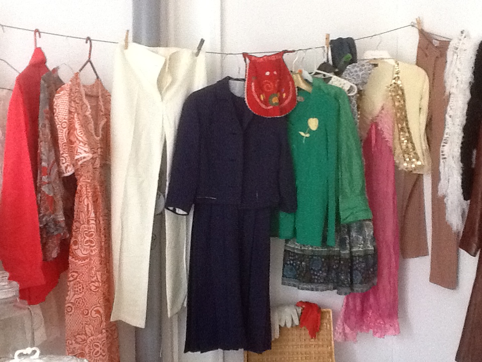 vintage clothes & other delights